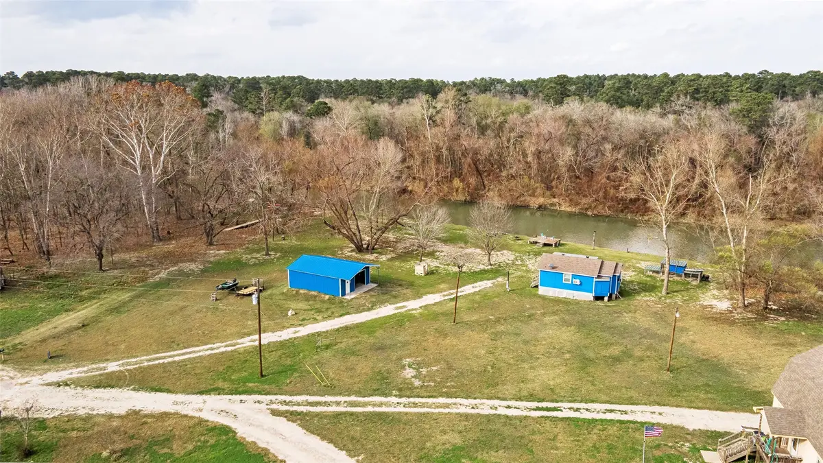 239 Fishermans Trail, Huntsville, TX 77320 - #1