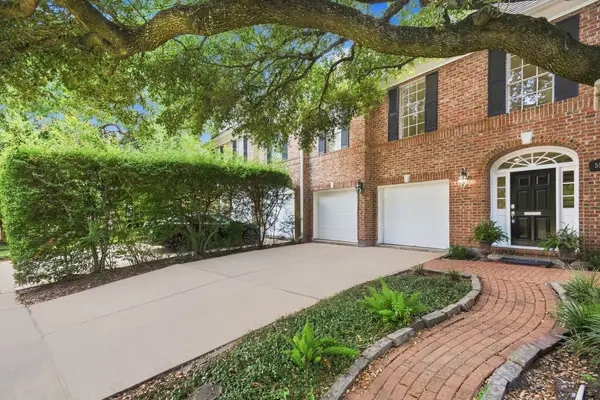 5597 Beverlyhill Street, Houston, TX 77056
