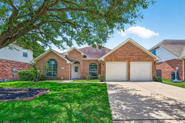 13815 Daehne Drive, Houston, TX 77014