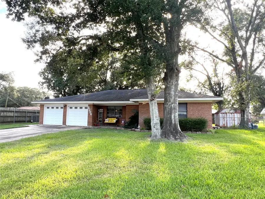 3024 Lamar Circle, El Campo, TX 77437 - Image #2