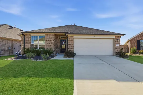 9919 Kingston Liberty Lane, Baytown, TX 77521