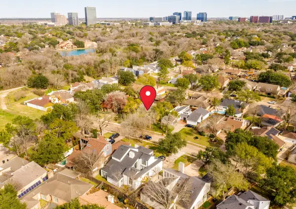 1007 Stoney Hill Drive, Houston, TX 77077