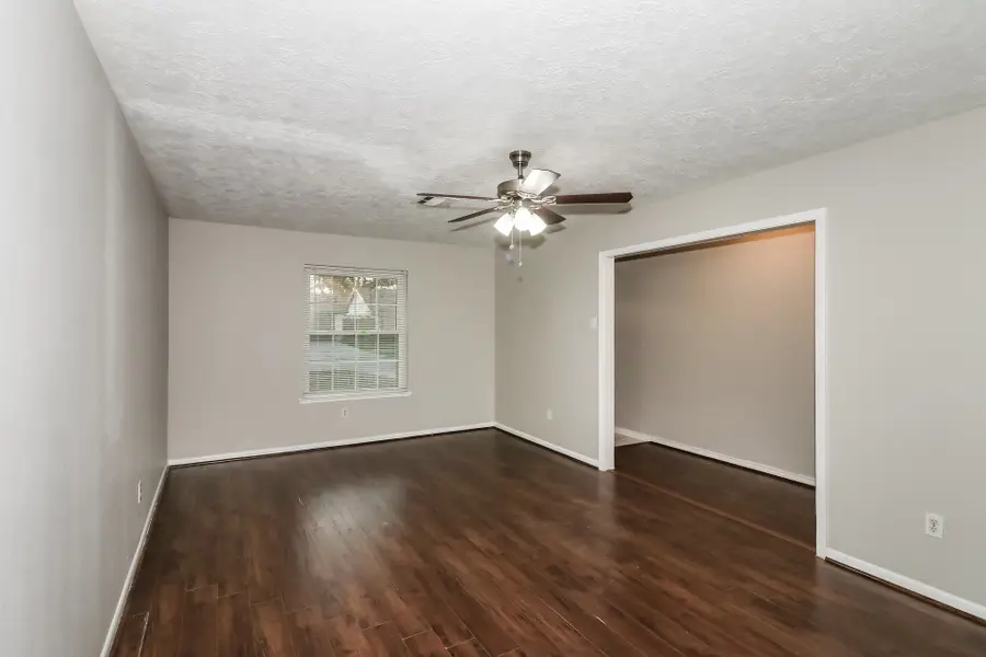 1813 Marlock Lane, Pasadena, TX 77502 - #2