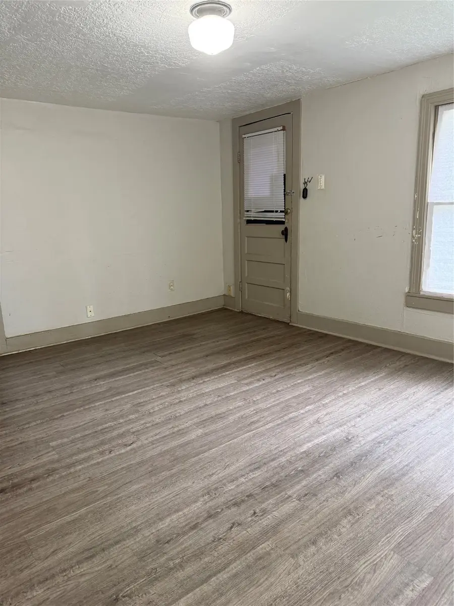 64 Neyland Street, Houston, TX 77022 - Image #2