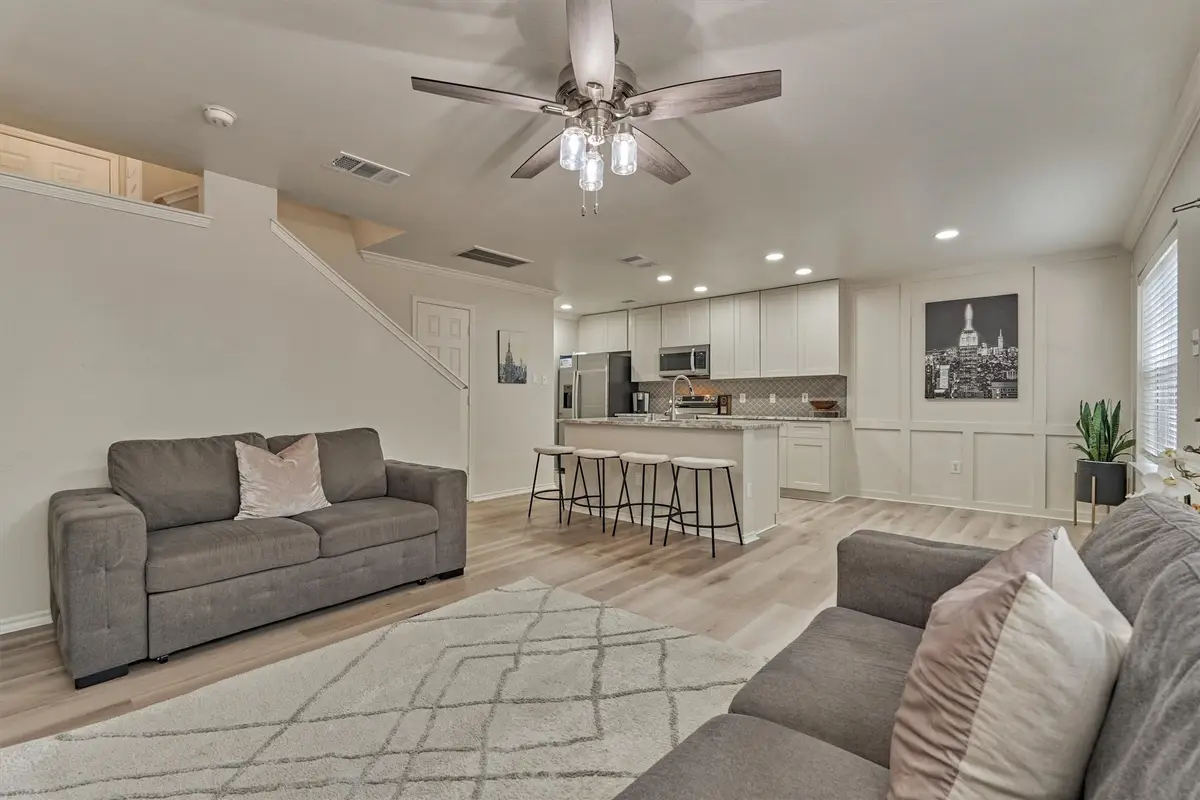 111 N Villa Oaks Drive, The Woodlands, TX 77382 - #1