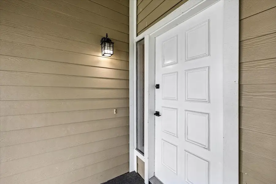 154 April Point Drive S, Conroe, TX 77356 - #2