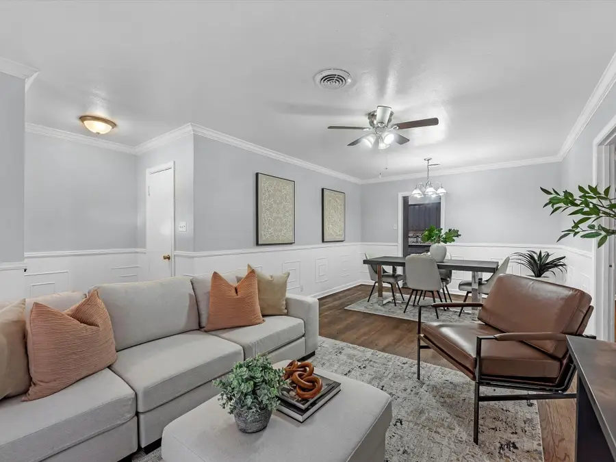 7938 Hammerly Boulevard, Houston, TX 77055 - Image #2