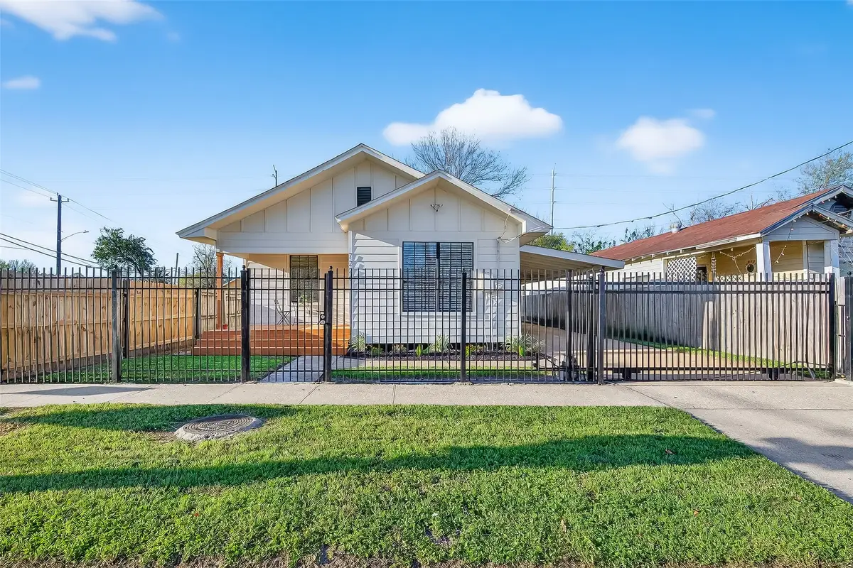 7226 Avenue I, Houston, TX 77011 - #1