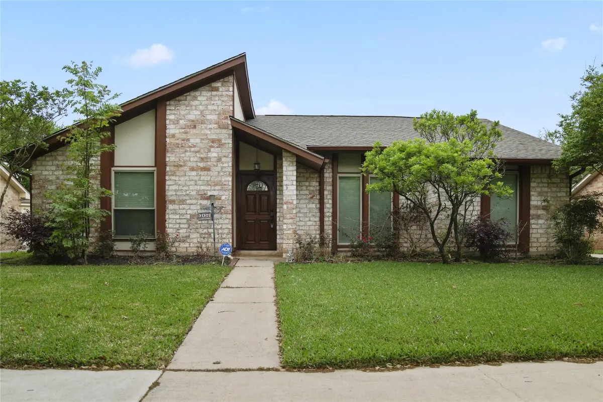 2834 Cotton Stock Dr, Sugar Land, TX 77479 - #1