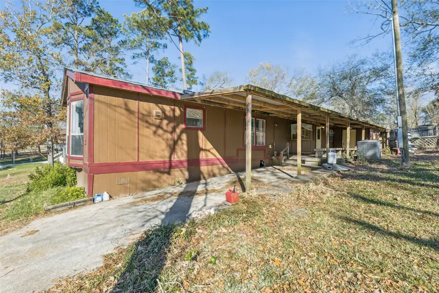 242 Pear Street, Livingston, TX 77351 - #2
