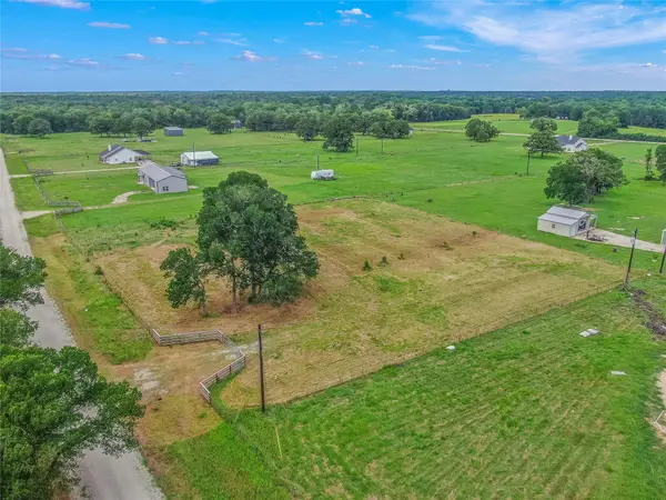 12889 Della Love Road, Bryan, TX 77808
