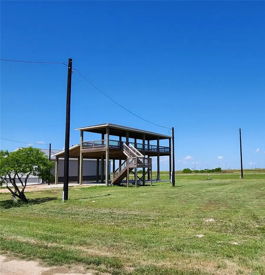 245 Kingfish, Palacios, TX 77465 - #2