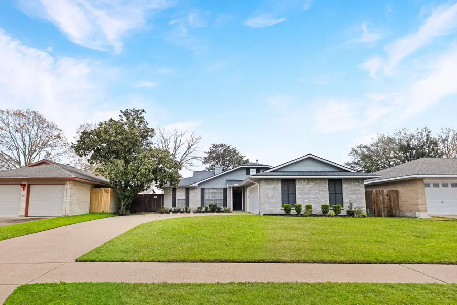 15715 Caprock Drive, Webster, TX 77598 - Image #3