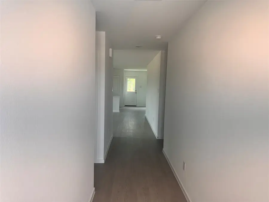 25668 Rose Creek Drive, Cleveland, TX 77328 - Image #3