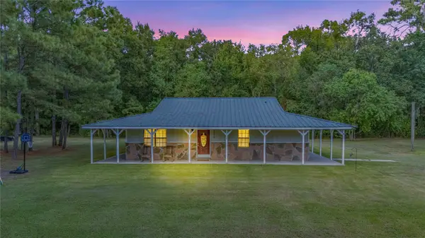 1076 Wallisville Liberty Road, Wallisville, TX 77597