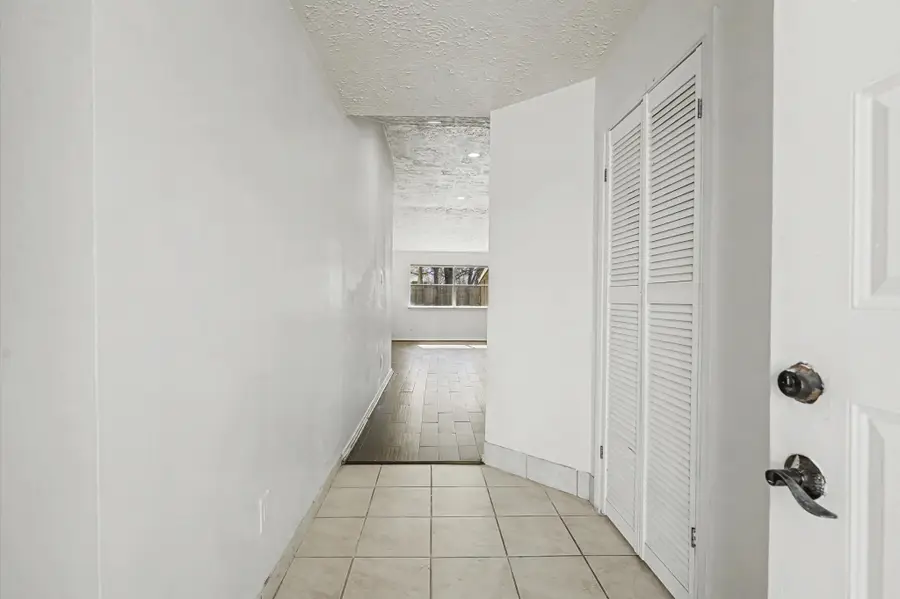 15815 Amapola Drive, Houston, TX 77083 - Image #3