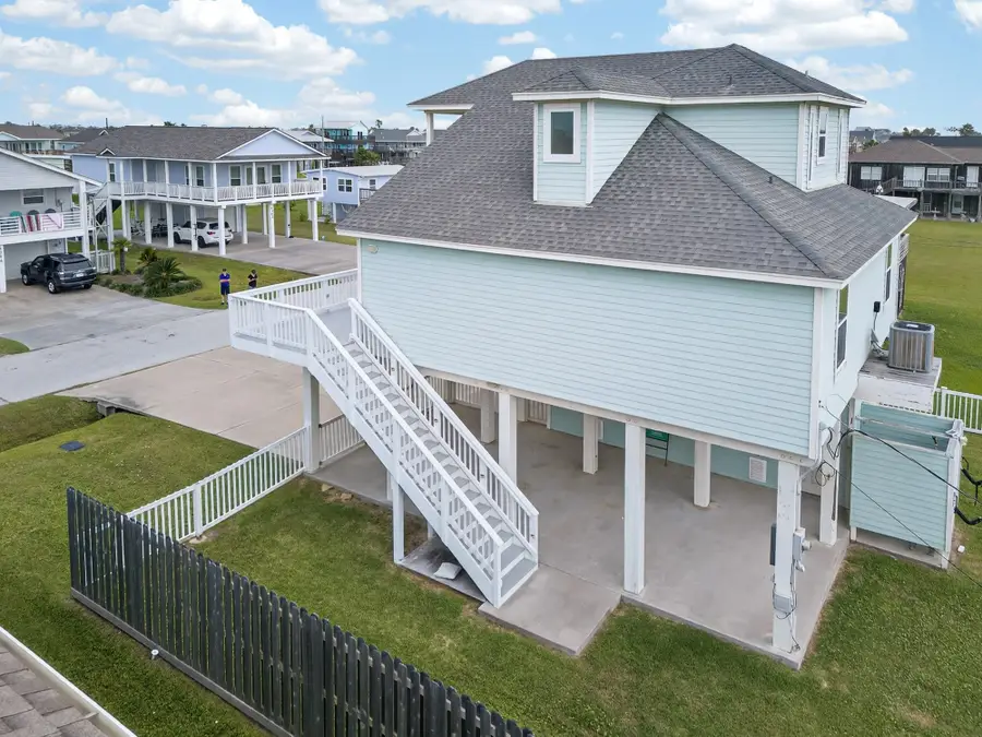 4207 Reeves Drive, Galveston, TX 77554 - #2