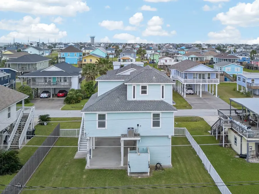 4207 Reeves Drive, Galveston, TX 77554 - #3