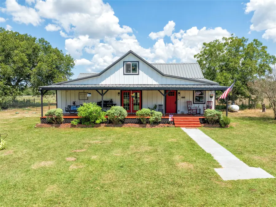 2666 Cr 247, Moulton, TX 77975 - #2