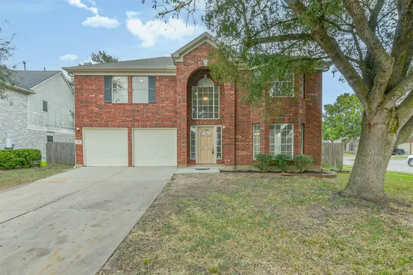 2002 Westwood Drive, Stafford, TX 77477
