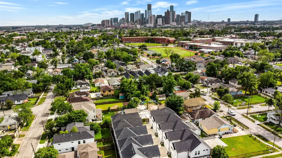 1228 Mcneil Street, Houston, TX 77009 - #2