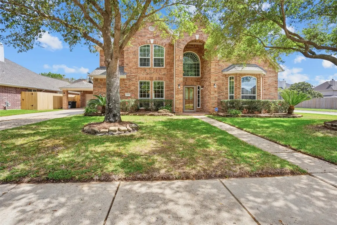 3909 Conroe Lake Court, Pearland, TX 77581 - #1