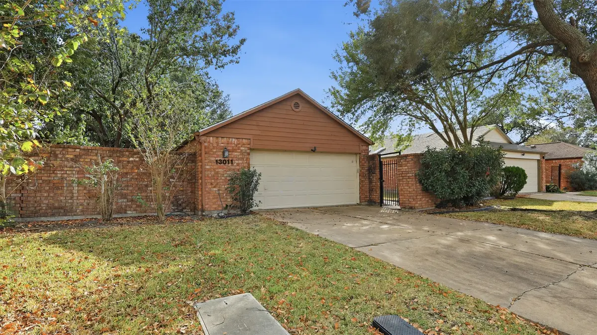 13011 Stancliff Oaks Street, Sugar Land, TX 77478 - Image #1