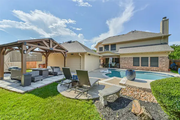 7502 Timberline Drive, Pasadena, TX 77505
