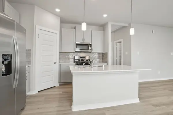 5710 Adamite Way, Houston, TX 77048