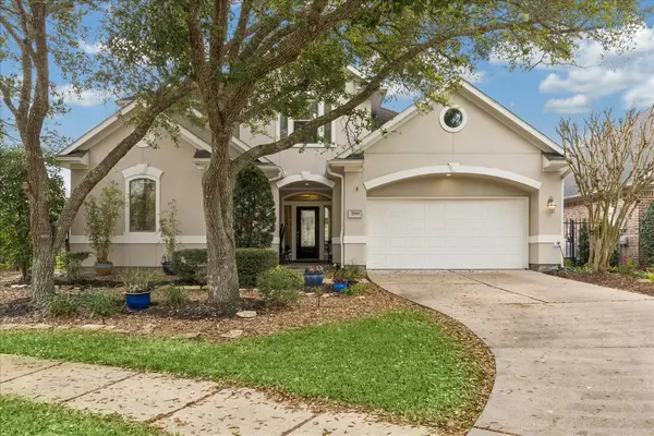 2909 Silver Maple Court, Friendswood, TX 77546