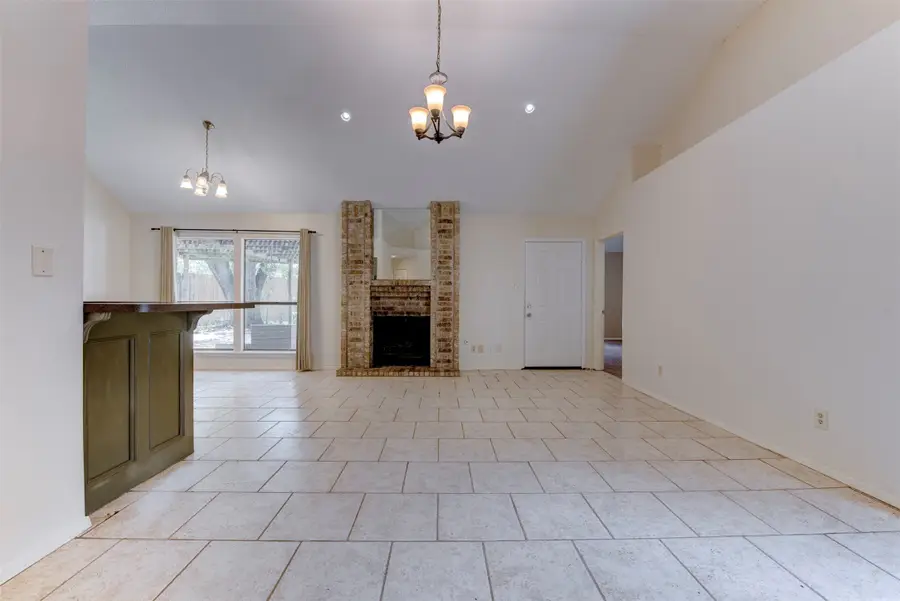 1906 Woodhue Drive, Southeast Montgomery, TX 77386 - #2
