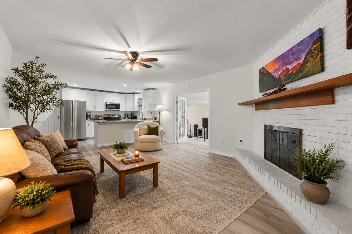 209 Summit Drive, Conroe, TX 77303 - #1