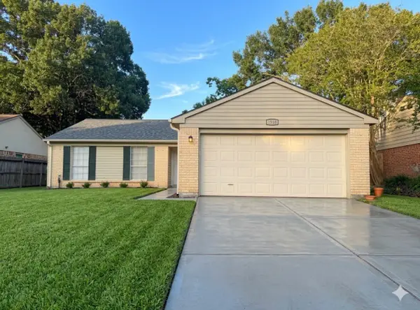 1318 Sand Stone Drive, Richmond, TX 77406