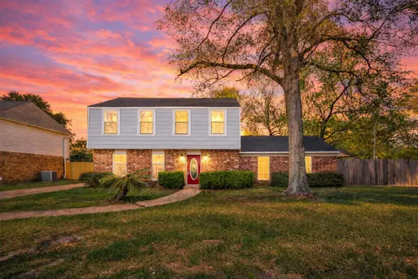 2239 Parkdale Drive, Houston, TX 77339