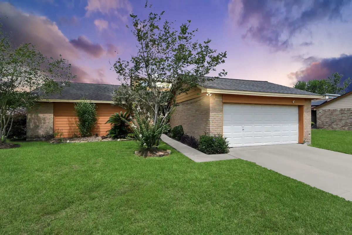 16338 Hunting Dog Court, Missouri City, TX 77489 - #1