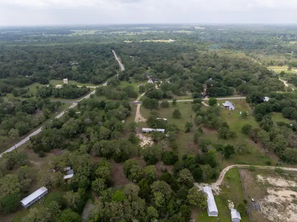 327 Teal Lake Drive, Caldwell, TX 77836