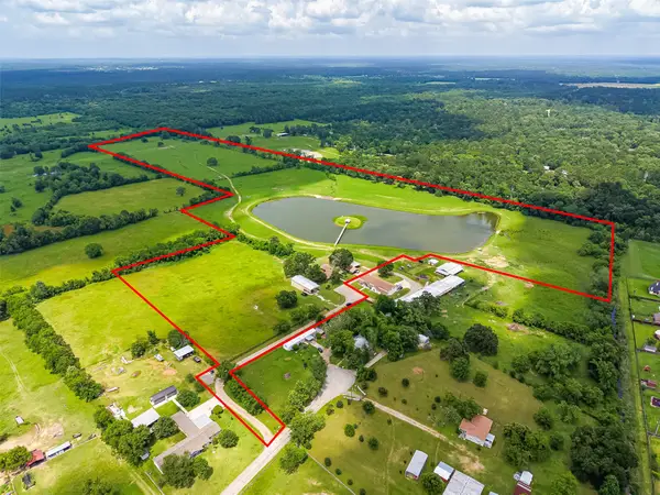 41115 Community Road, Magnolia, TX 77354