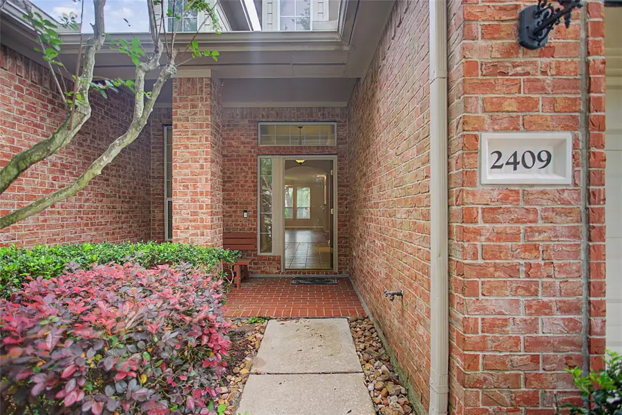 2409 S Venice Drive, Pearland, TX 77581 - #2