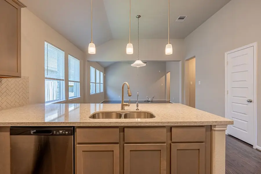 8435 Sunset Horizon Drive, Baytown, TX 77521 - #2