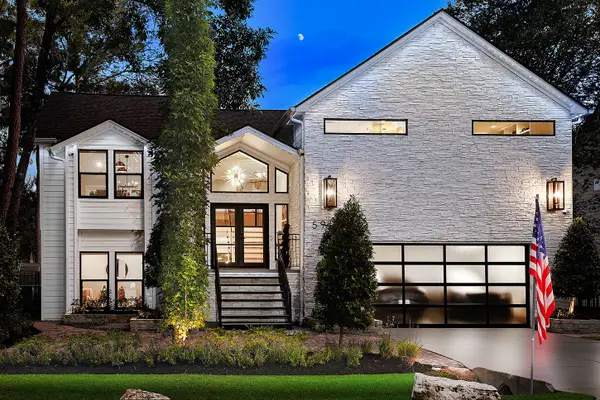 59 Huntsman's Horn Circle, The Woodlands, TX 77380