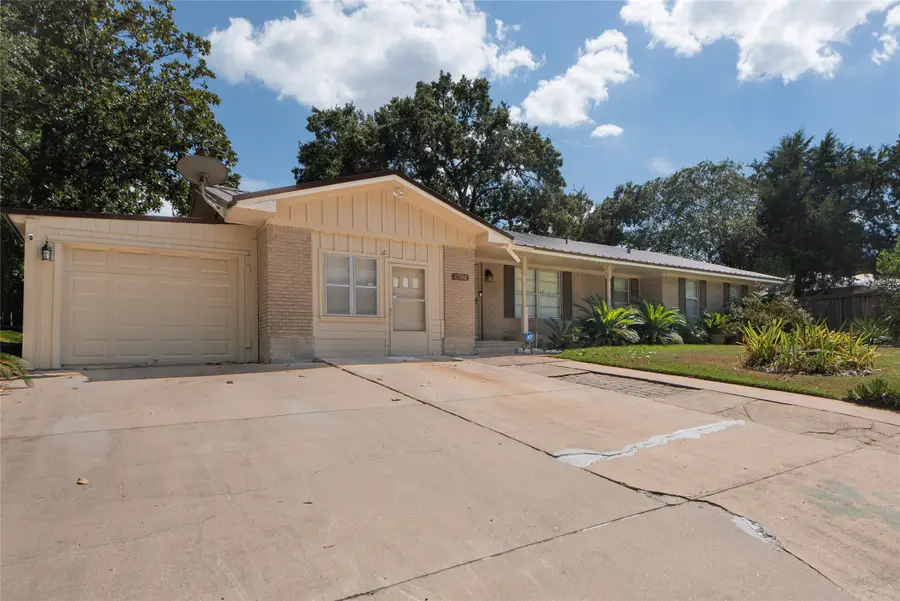 1507 Meadow Lane, Brenham, TX 77833 - #2
