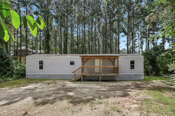 1756 County Road 3479a, Cleveland, TX 77327