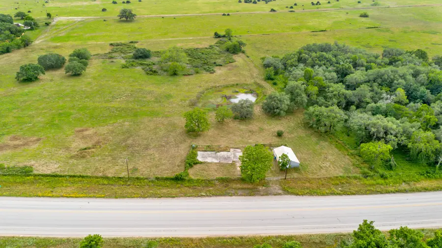 4882 E Us Highway 90a, Alleyton, TX 78935 - #3