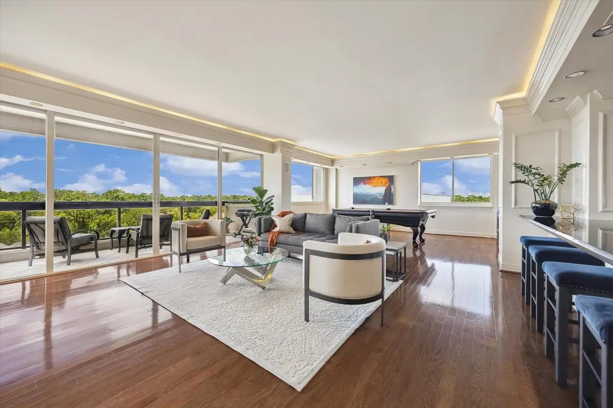 49 Briar Hollow Lane #702, Houston, TX 77027 - #1