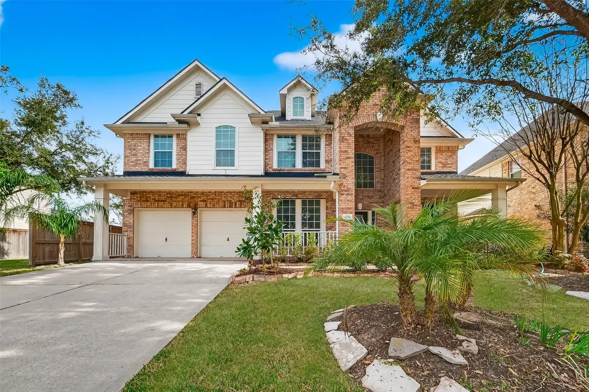2211 Signal Hill Drive, Pearland, TX 77584 - Image #1