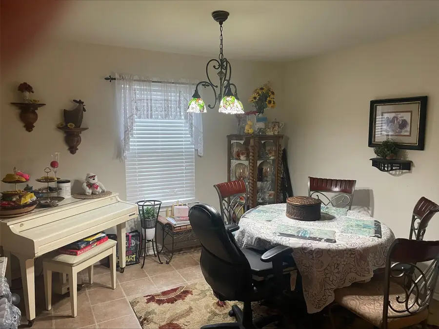 504 16th Avenue N, Texas City, TX 77590 - Image #2