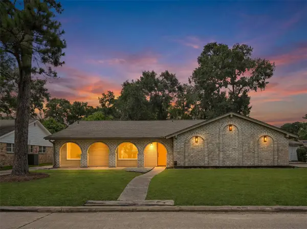 11306 Valley Spring Drive, Houston, TX 77043