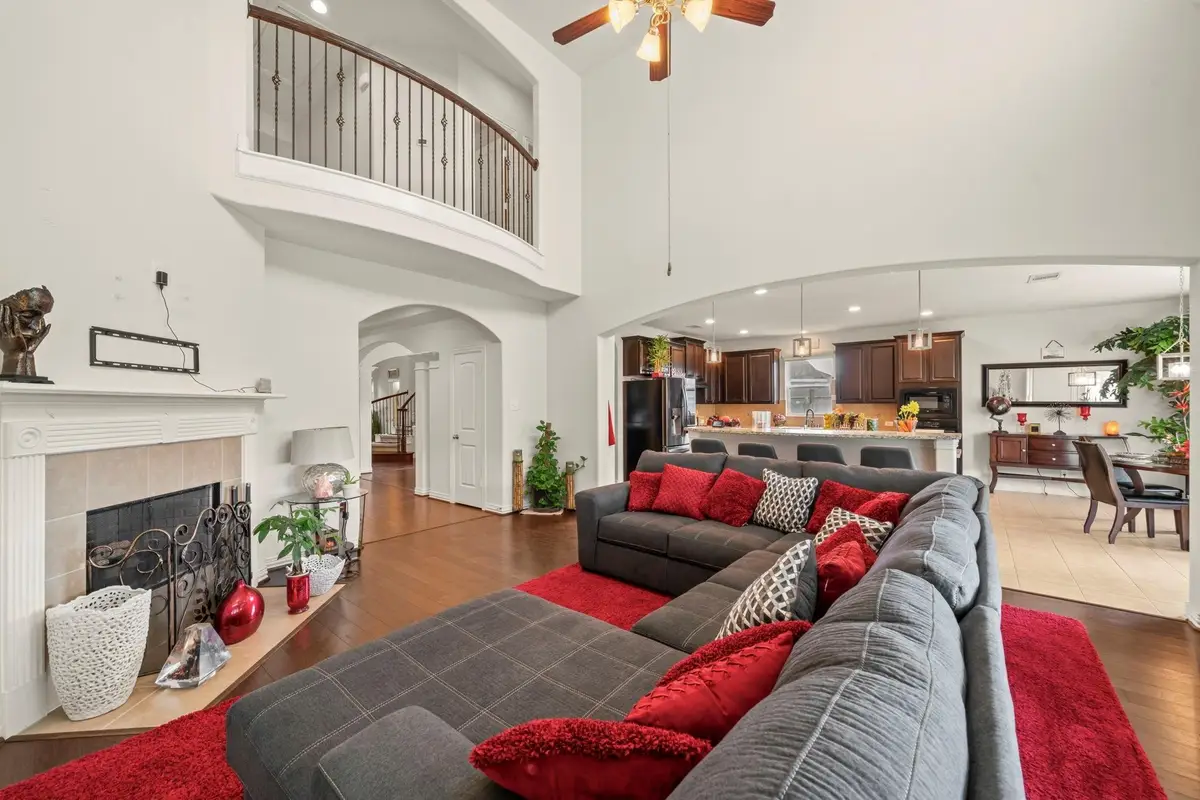 9939 Clear Diamond Drive, Rosharon, TX 77583 - Image #1