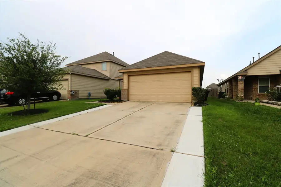 10338 Douglas Fir Villa Avenue, Houston, TX 77044 - #3