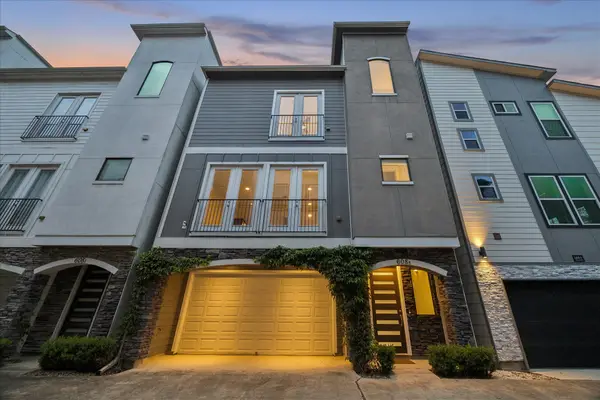 608 W 28th Street #B, Houston, TX 77008